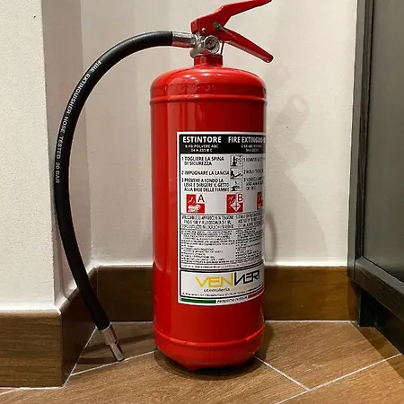 לינה וארוחת בוקר Le Ninfee 4*